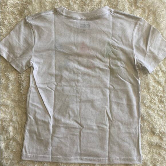 Extreme Concepts Dabbing Gnome Elf Kids Tshirt NEW Size: 5/6 - Picture 2 of 8